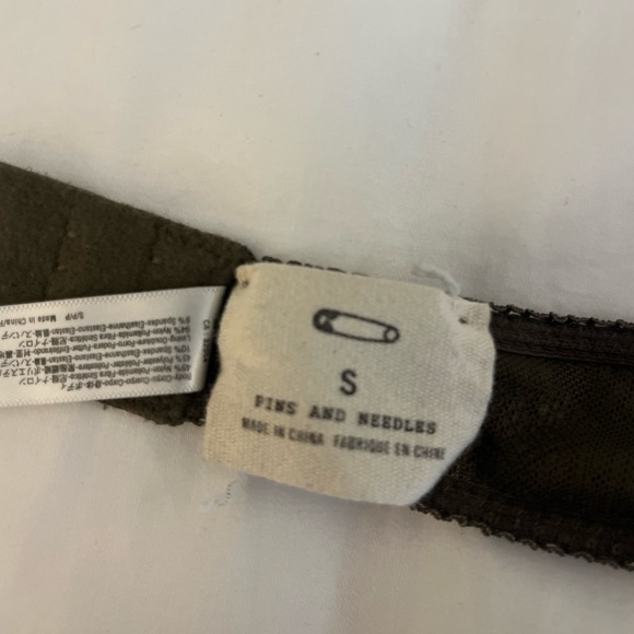 Urban outfitters lace halter bra - Picture 4 of 4